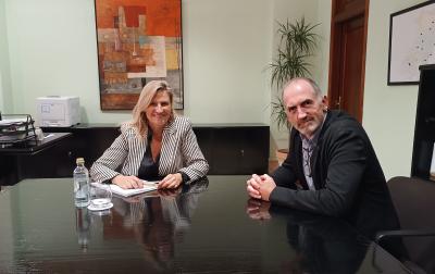 La delegada del Consell en Castellón traslada el apoyo de la Generalitat al proyecto deportivo y social del Club Deportivo Castellón